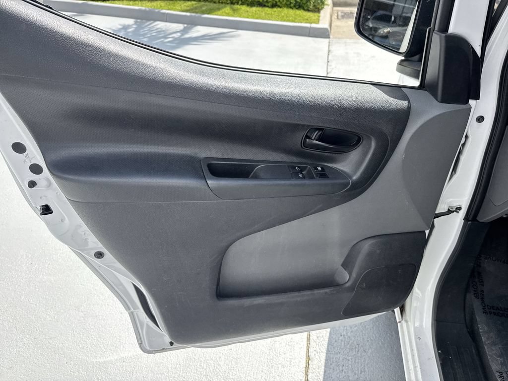 Used 2019 Nissan NV200 S FWD image 35