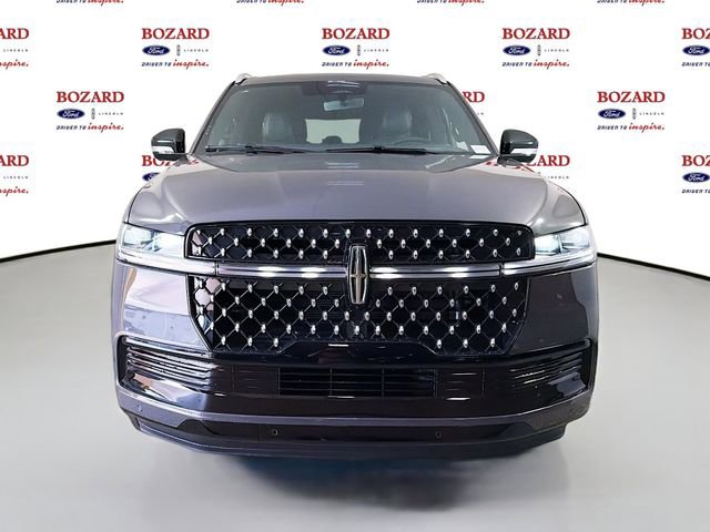 New 2026 Lincoln Navigator L Black Label AWD/4WD image 3
