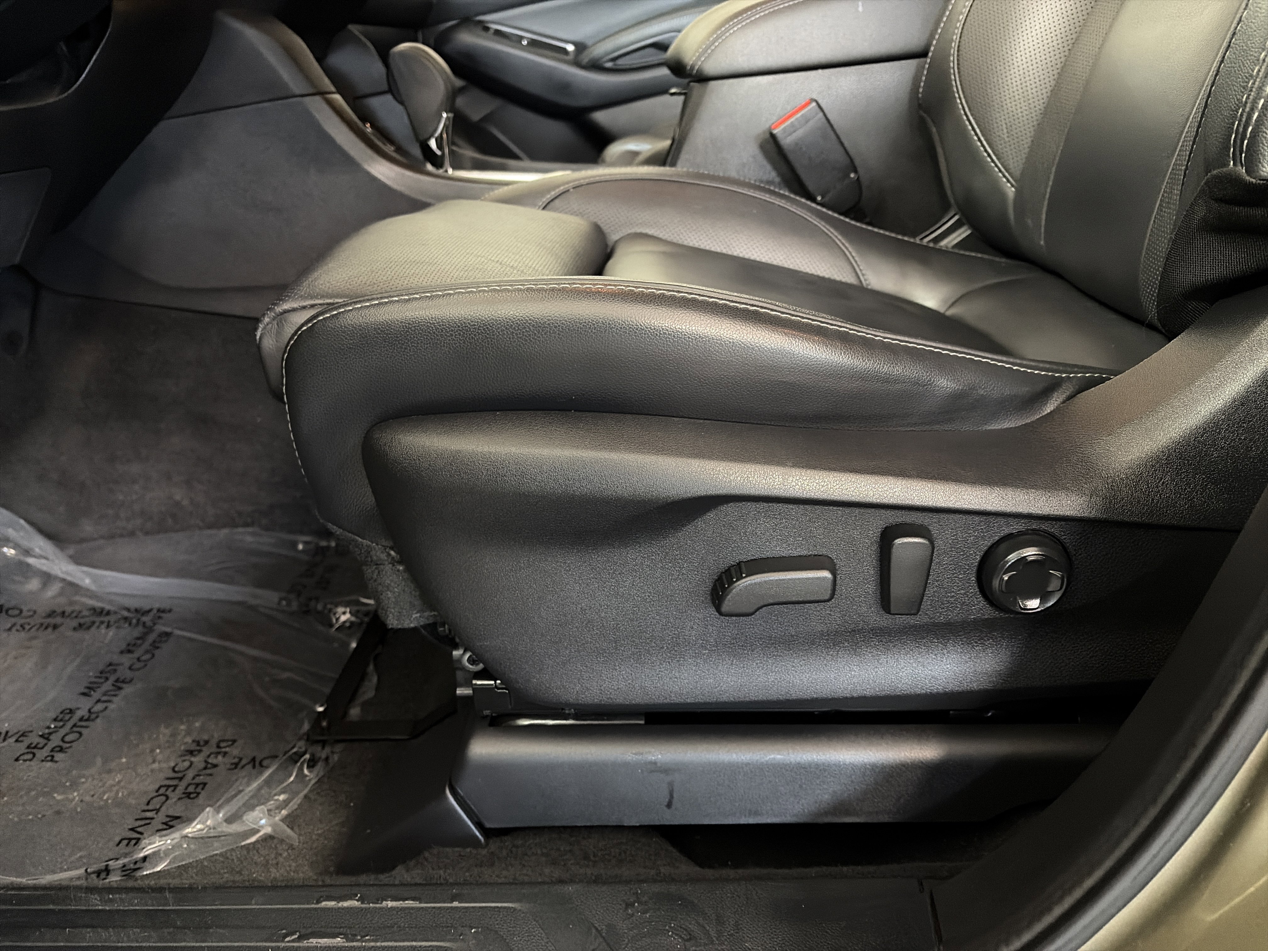 Certified 2023 Subaru Ascent Limited w/ Technology Package image 13