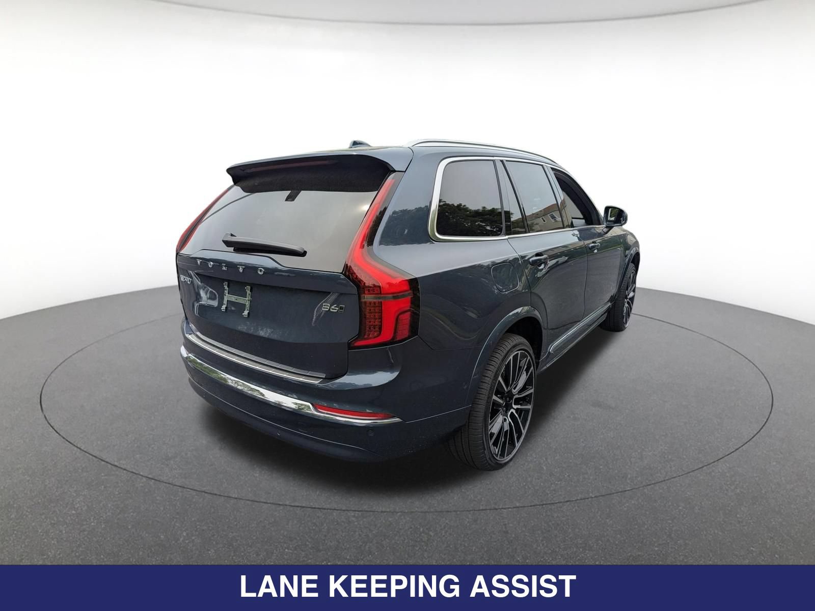 New 2025 Volvo XC90 B6 Ultra w/ Protection Package Premier AWD/4WD image 5