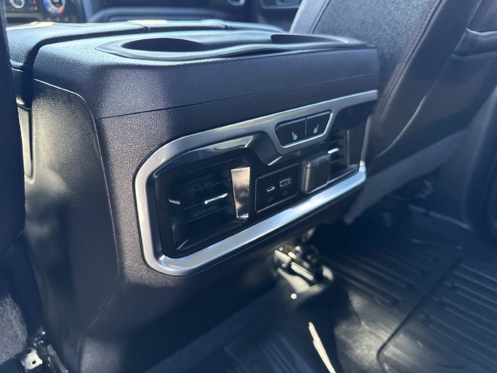 Used 2019 GMC Sierra 1500 SLT w/ SLT Premium Package AWD/4WD image 10
