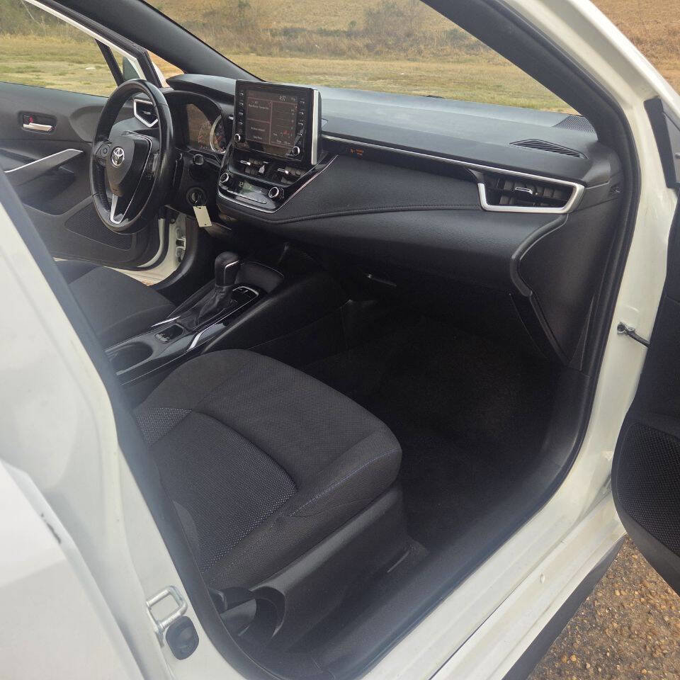 Used 2021 Toyota Corolla SE FWD image 16