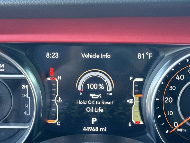 Used 2023 Jeep Wrangler Unlimited Rubicon w/ Cold Weather Group AWD/4WD image 17