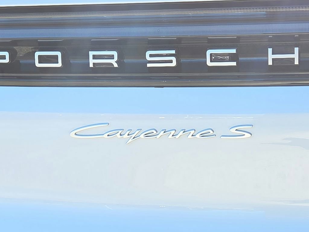 New 2026 Porsche Cayenne S image 28