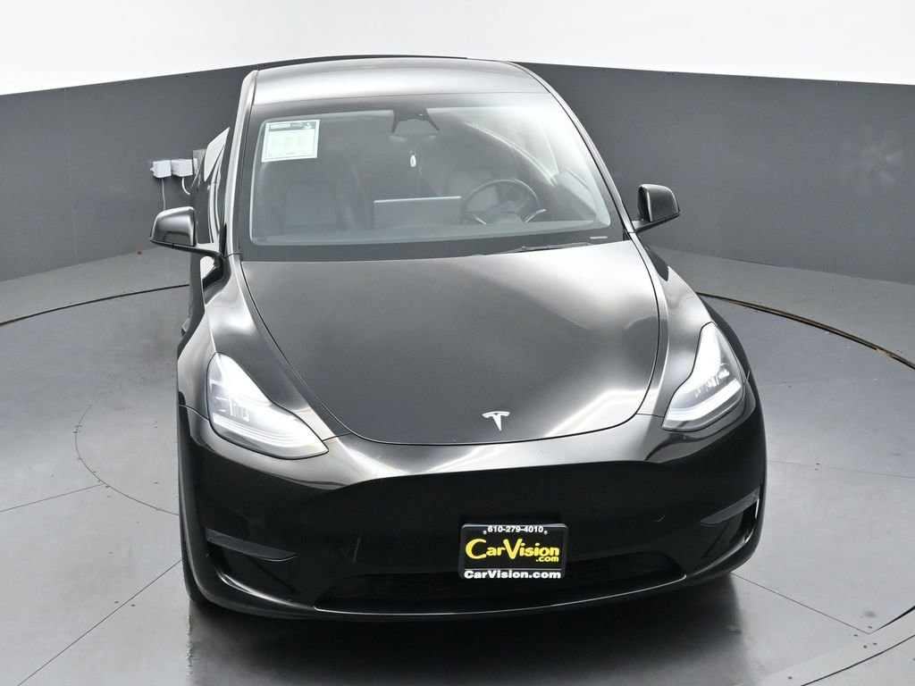 Used 2023 Tesla Model Y Long Range AWD/4WD image 39
