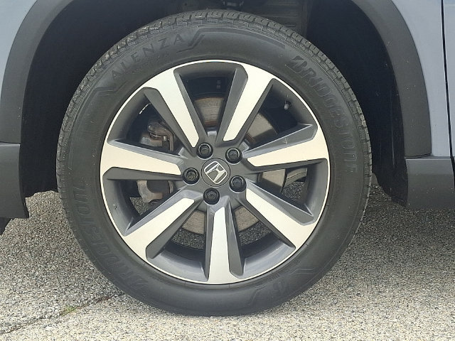 Used 2023 Honda Pilot Touring image 11