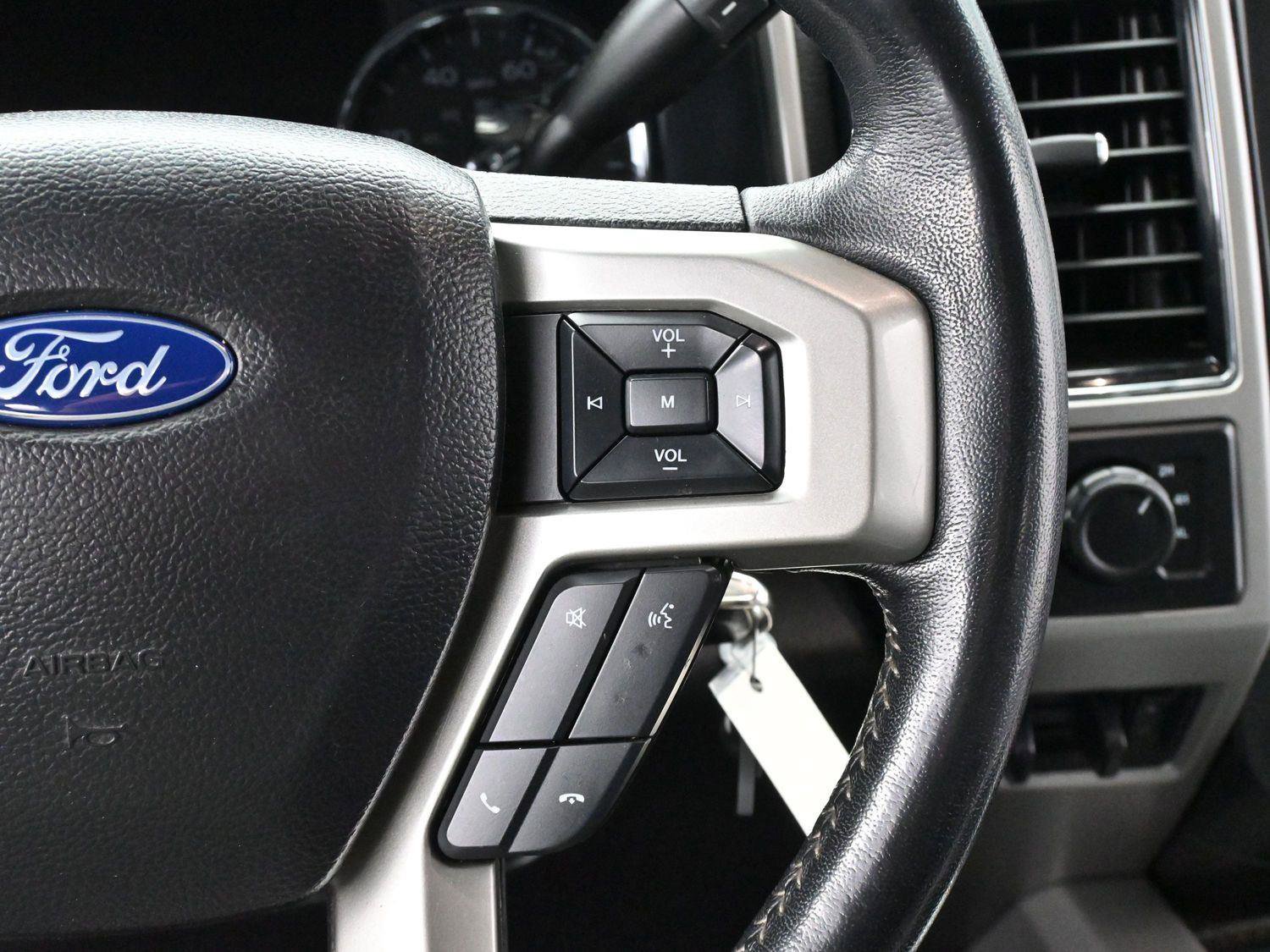 Used 2021 Ford F450 Lariat w/ Lariat Value Package image 18