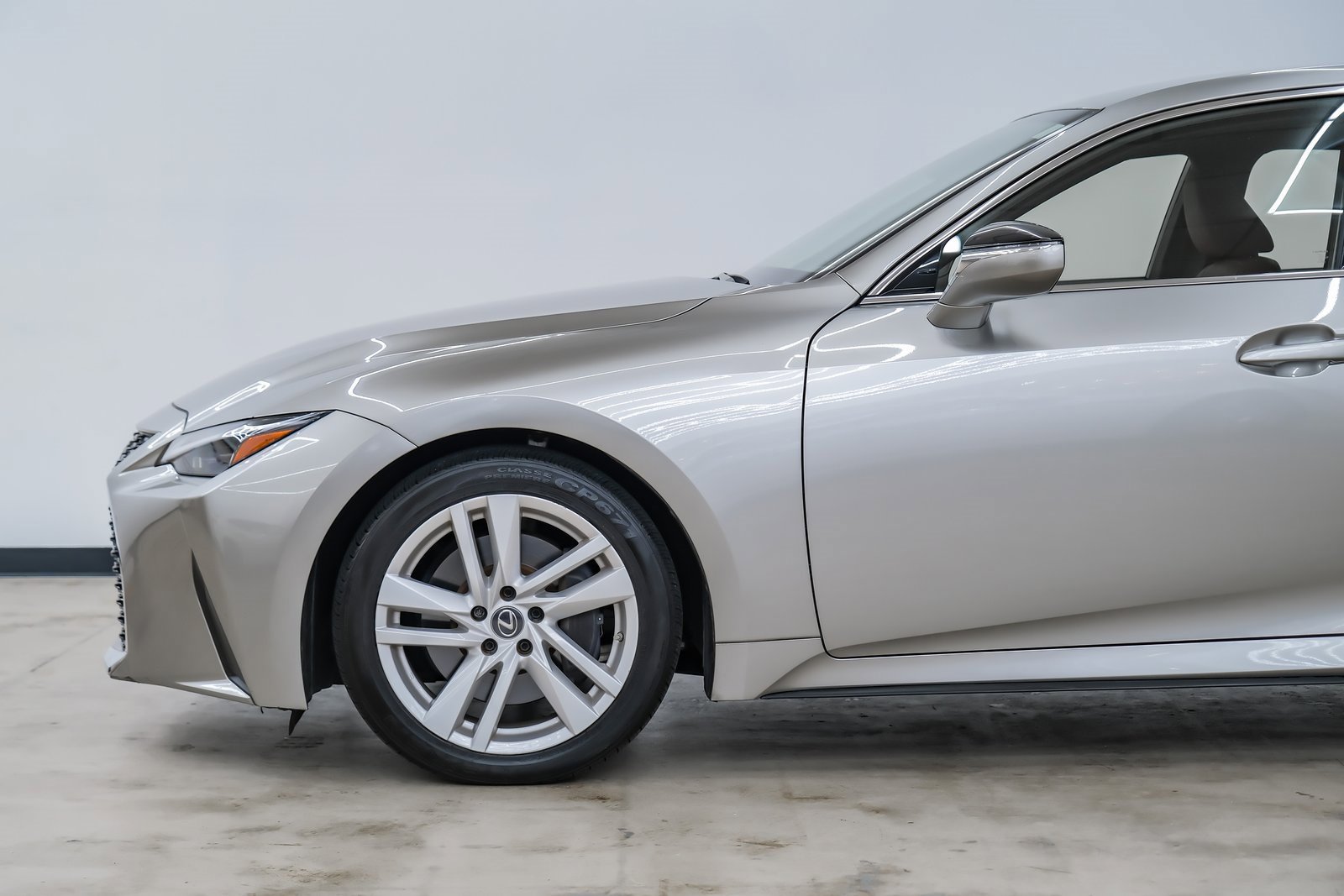 Used 2022 Lexus IS 300 image 17