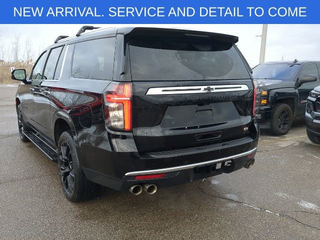 Used 2023 Chevrolet Suburban High Country image 4