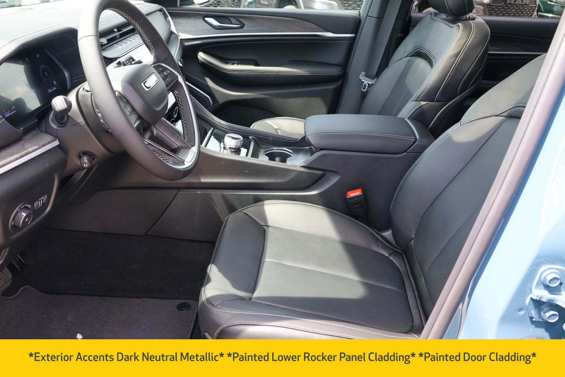 New 2026 Jeep Grand Cherokee L Limited AWD/4WD image 5