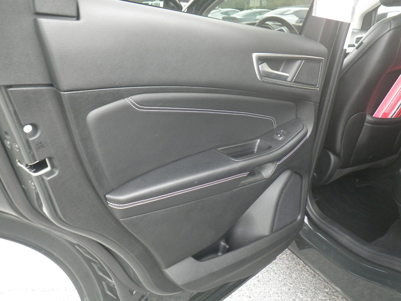 Certified 2024 Ford Edge Titanium w/ Equipment Group 301A image 17