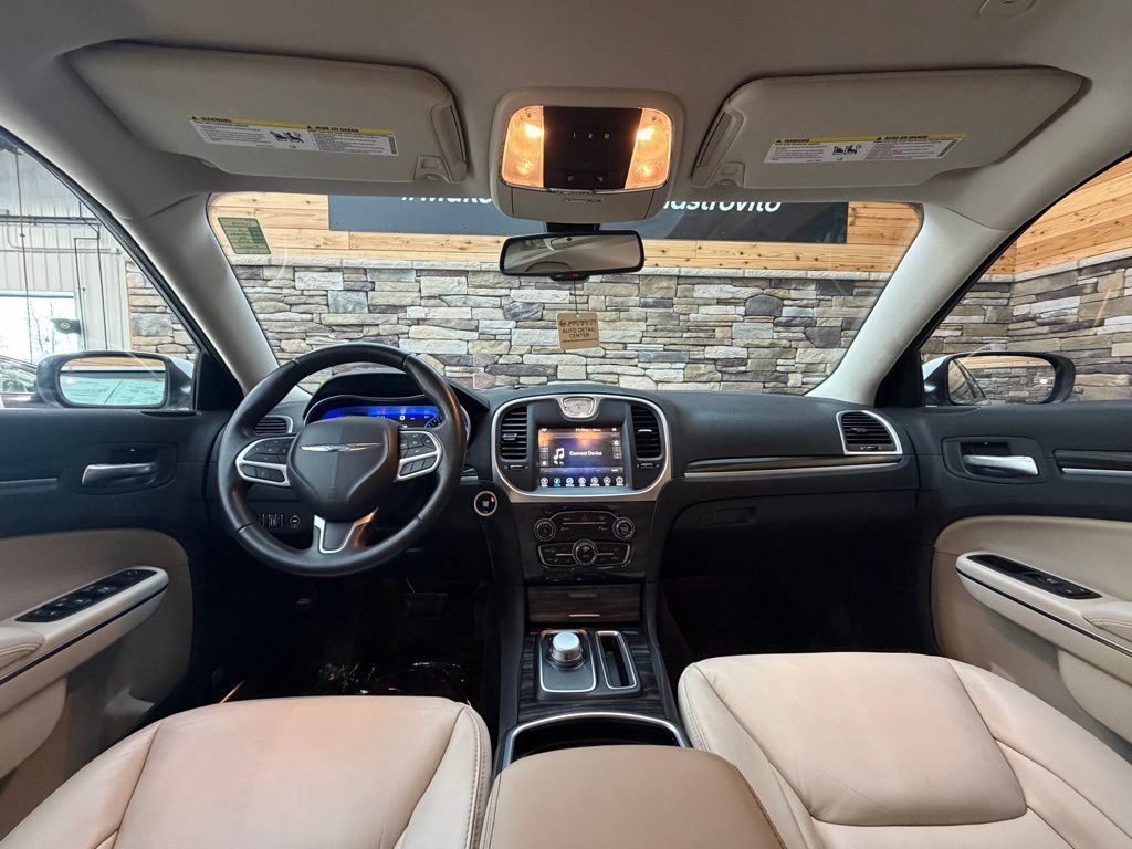 Used 2017 Chrysler 300 Limited w/ 300 Premium Group image 17