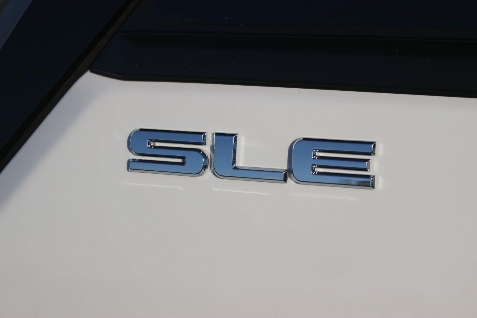 Used 2020 GMC Terrain SLE FWD image 9