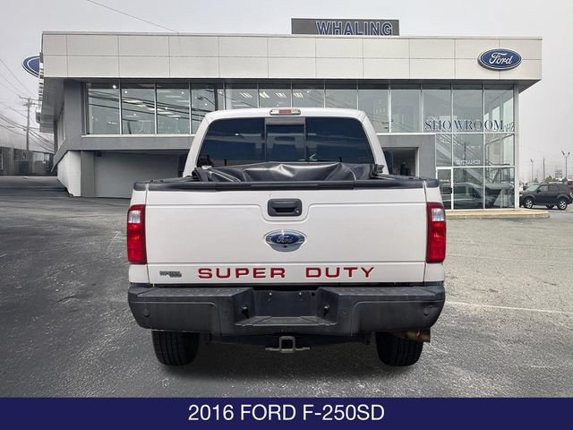 Used 2016 Ford F250 Lariat w/ Lariat Ultimate Package AWD/4WD image 7