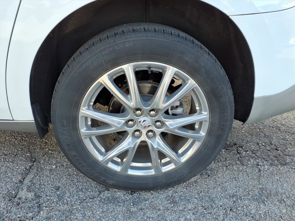 Used 2023 Buick Enclave Essence w/ Experience Buick Package FWD image 23
