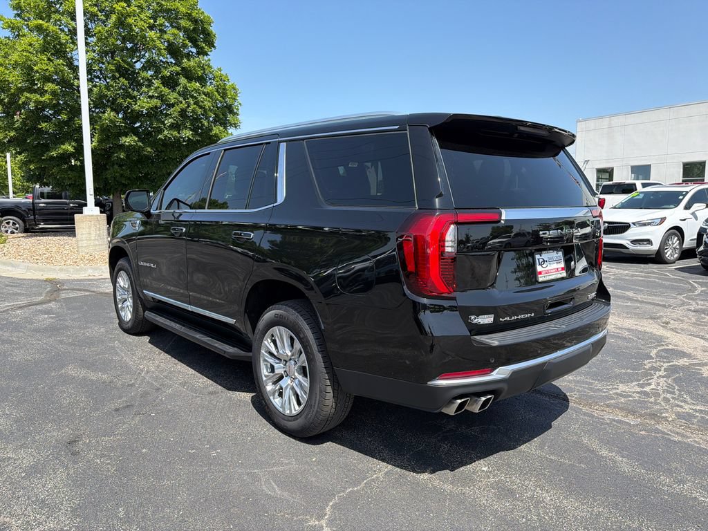 Used 2025 GMC Yukon Denali AWD/4WD image 8