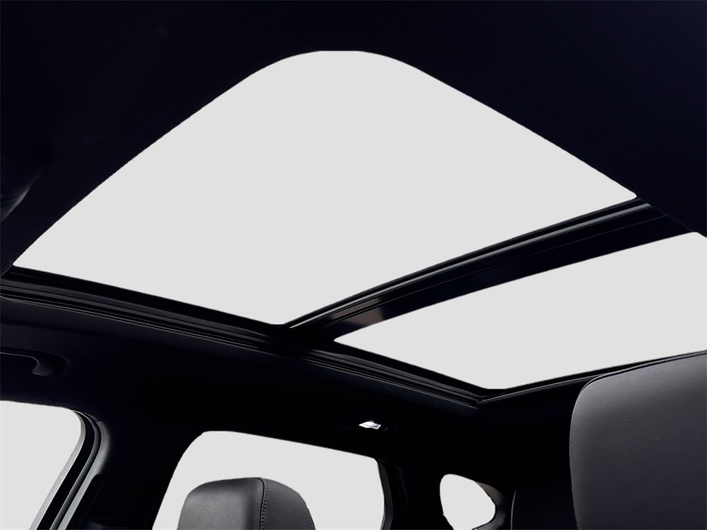 Used 2023 Chevrolet Blazer RS w/ Driver Confidence II Package image 23