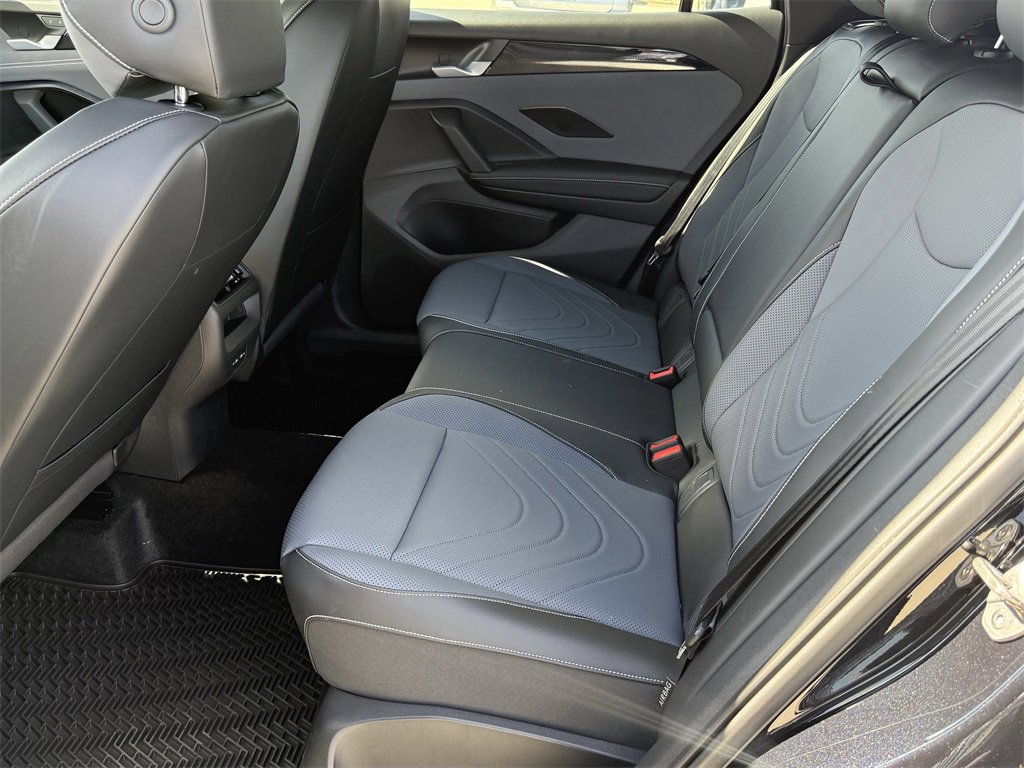 New 2026 Volkswagen Tiguan SE R-Line image 24