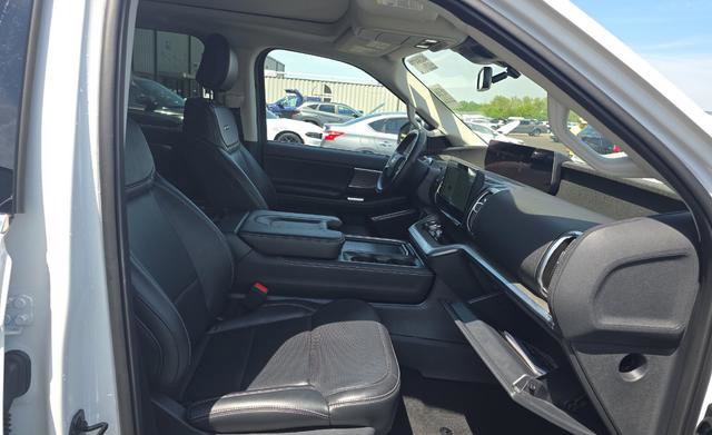 Used 2025 Ford Expedition Max Platinum AWD/4WD image 13