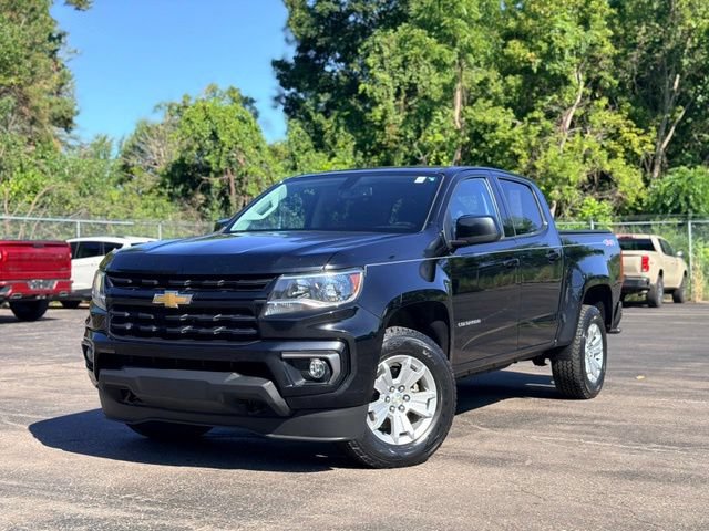 Used 2022 Chevrolet Colorado LT w/ LT Convenience Package AWD/4WD image 2