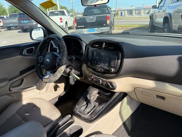 Used 2020 Kia Soul S image 13