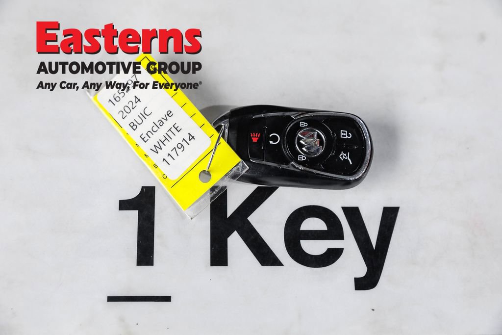 Used 2024 Buick Enclave Premium image 28