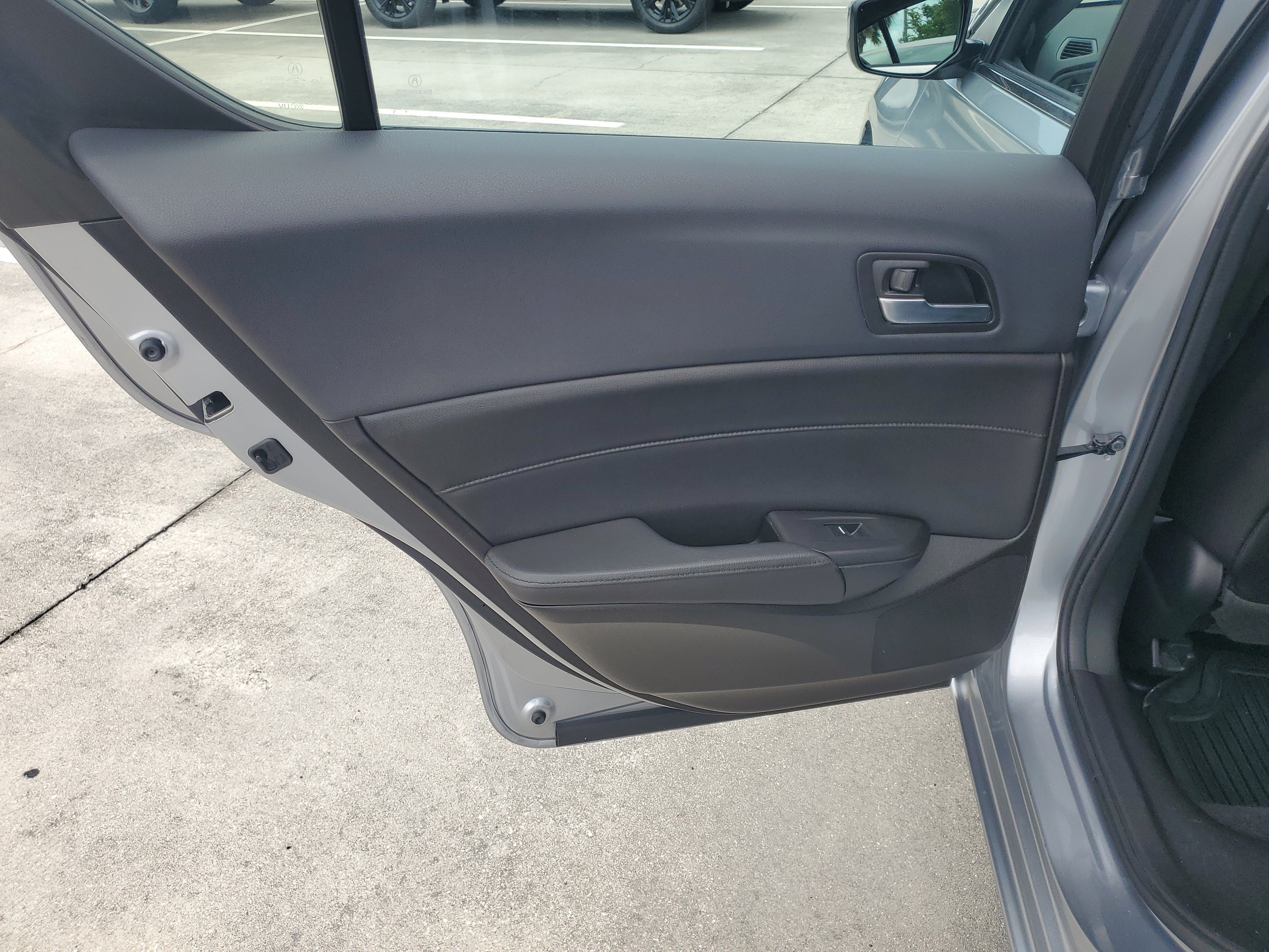 Used 2020 Acura ILX FWD image 13