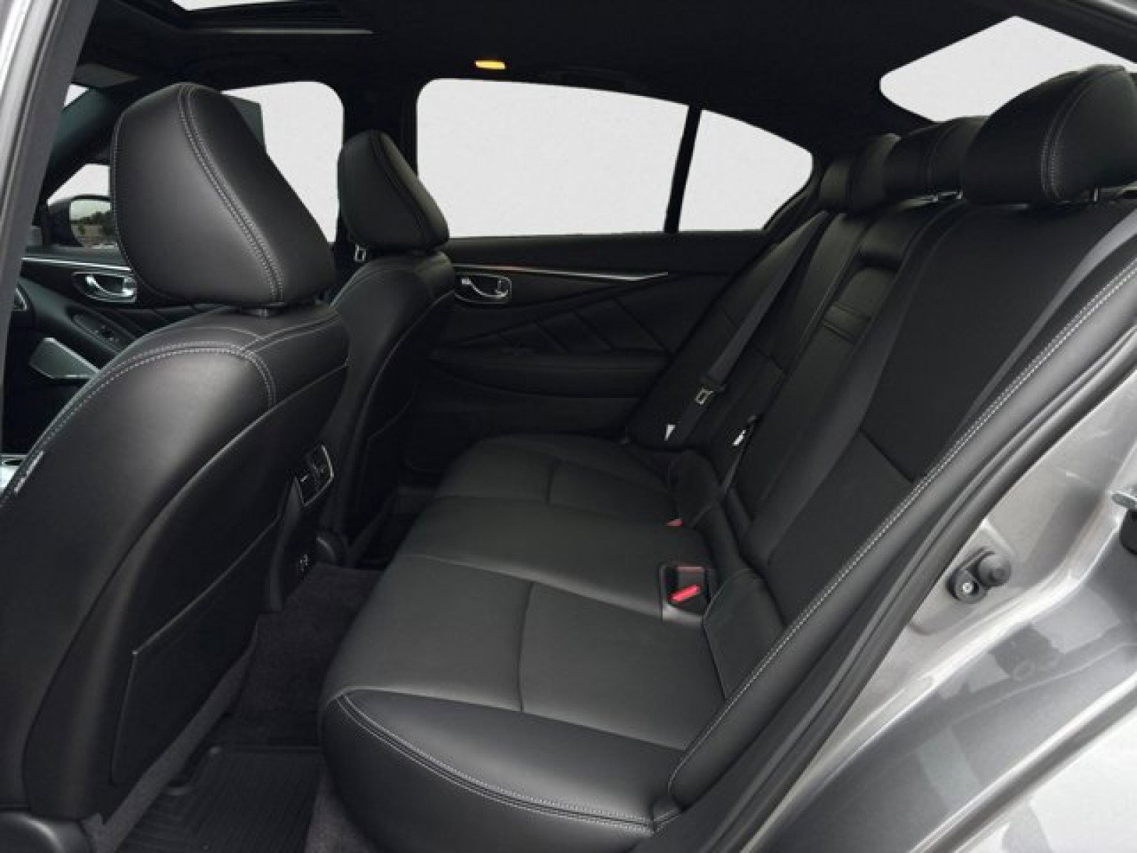 Certified 2024 INFINITI Q50 Sensory image 18