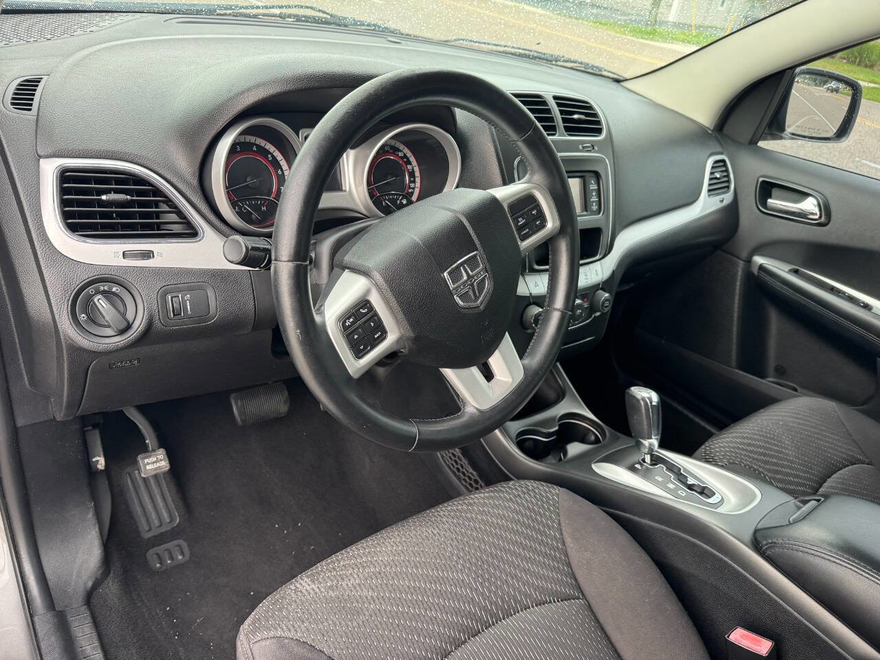 Used 2013 Dodge Journey American Value Package w/ Flexible Seating Group image 11