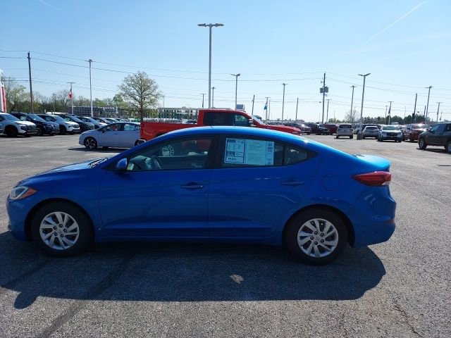 Used 2018 Hyundai Elantra SE FWD image 7