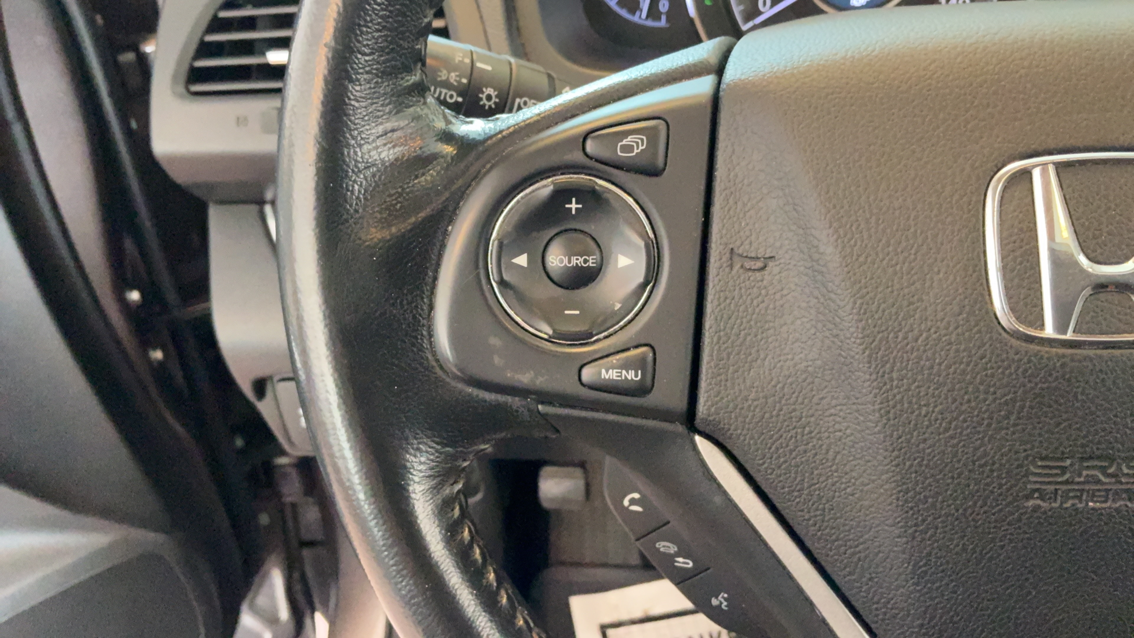 Used 2015 Honda CR-V EX-L image 13