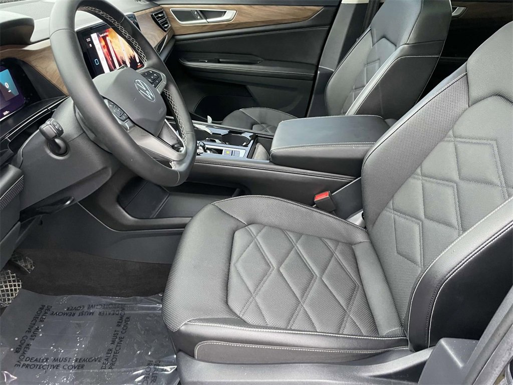 Used 2024 Volkswagen Atlas SE image 20