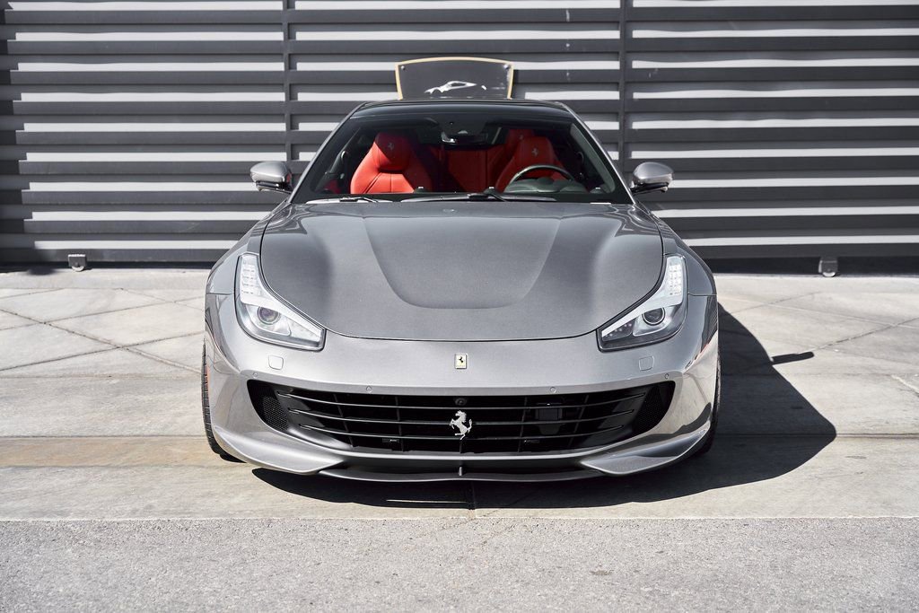 Used 2020 Ferrari GTC4Lusso AWD/4WD image 16
