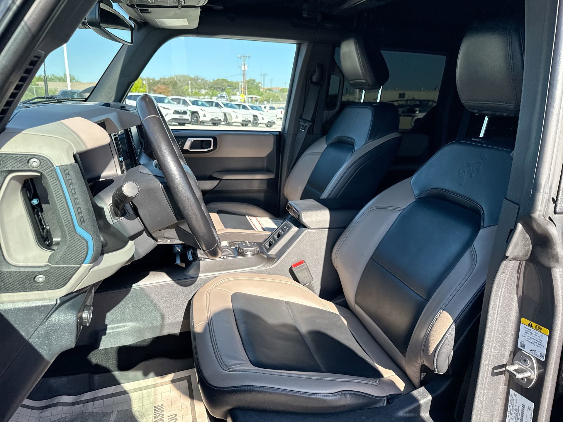 Used 2022 Ford Bronco Wildtrak AWD/4WD image 13