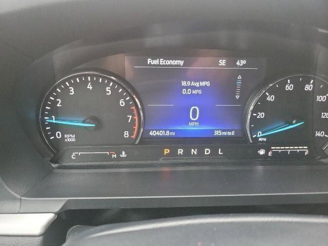 Used 2022 Ford Explorer XLT image 12