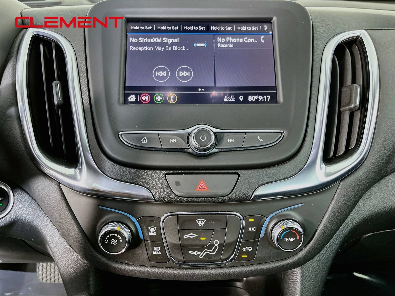 Used 2021 Chevrolet Equinox LT FWD image 22
