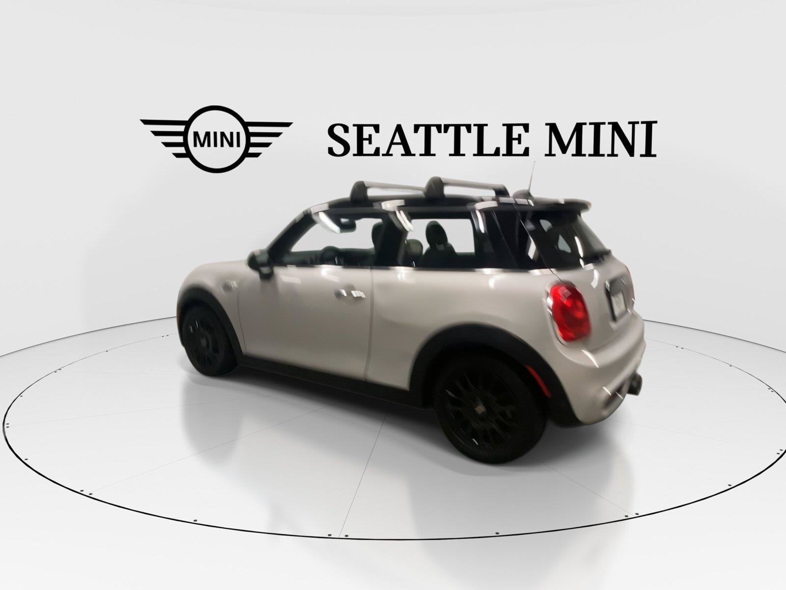 Used 2018 MINI Cooper S FWD image 8