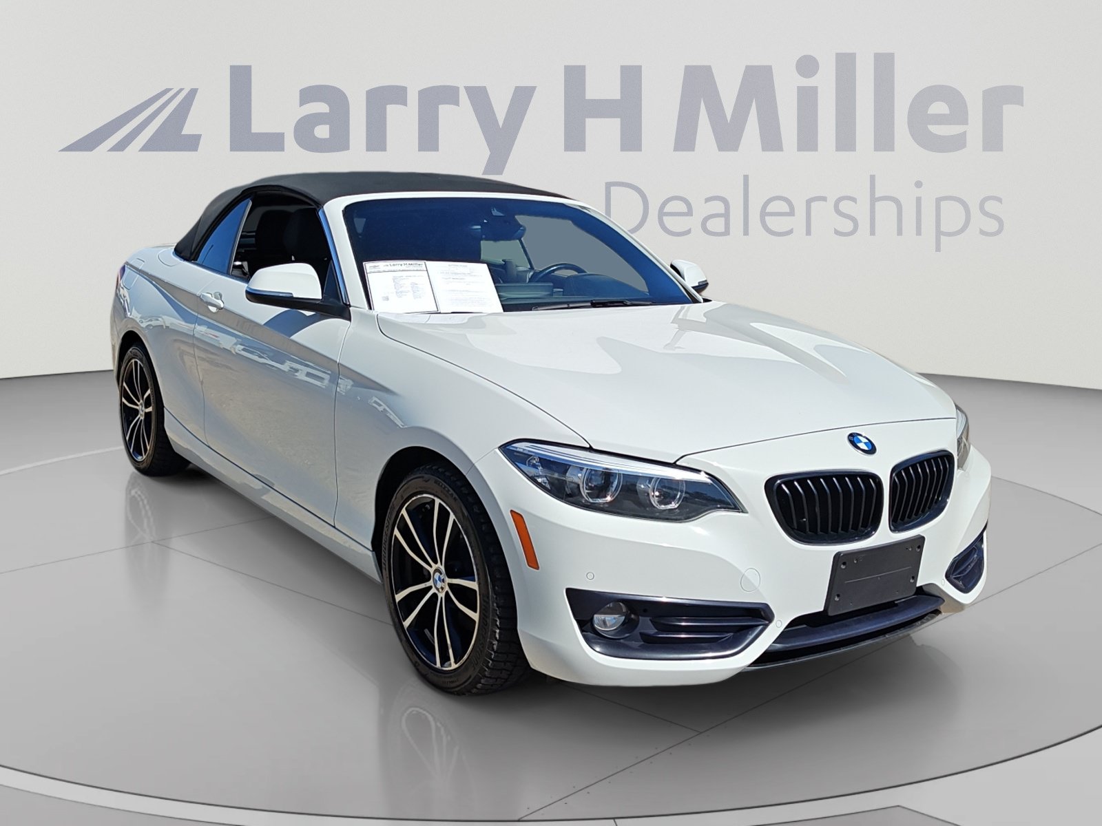 Used 2020 BMW 230i xDrive Convertible AWD/4WD image 7