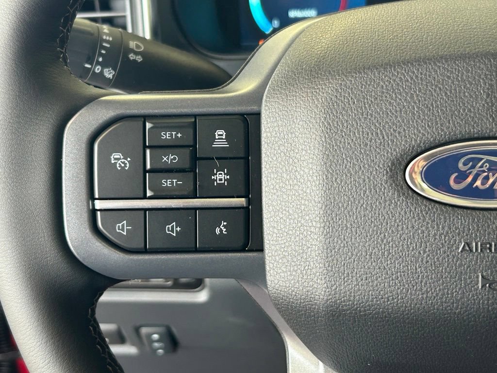 New 2026 Ford F250 Lariat w/ Black Appearance Package AWD/4WD image 41