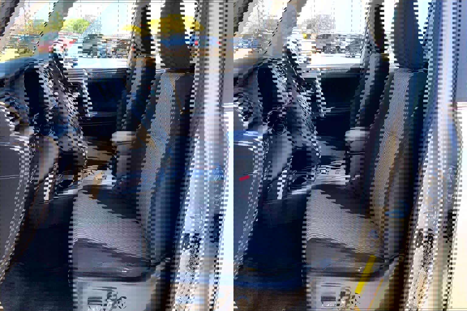 Used 2015 Toyota 4Runner SR5 image 8