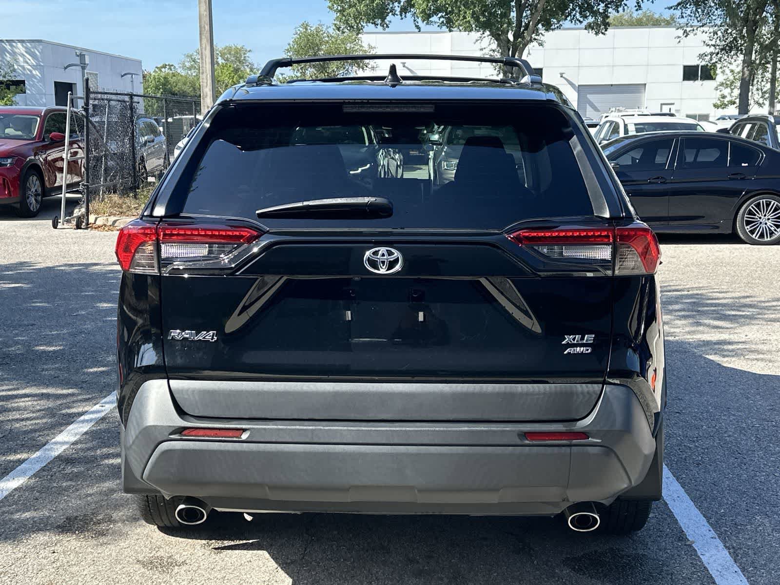 Used 2023 Toyota RAV4 XLE w/ Convenience Package AWD/4WD image 7