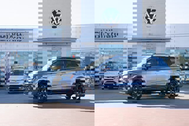 New 2026 Volkswagen Taos SEL