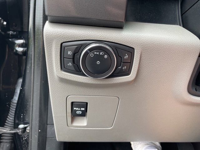 Used 2018 Ford F150 XLT w/ Trailer Tow Package image 25