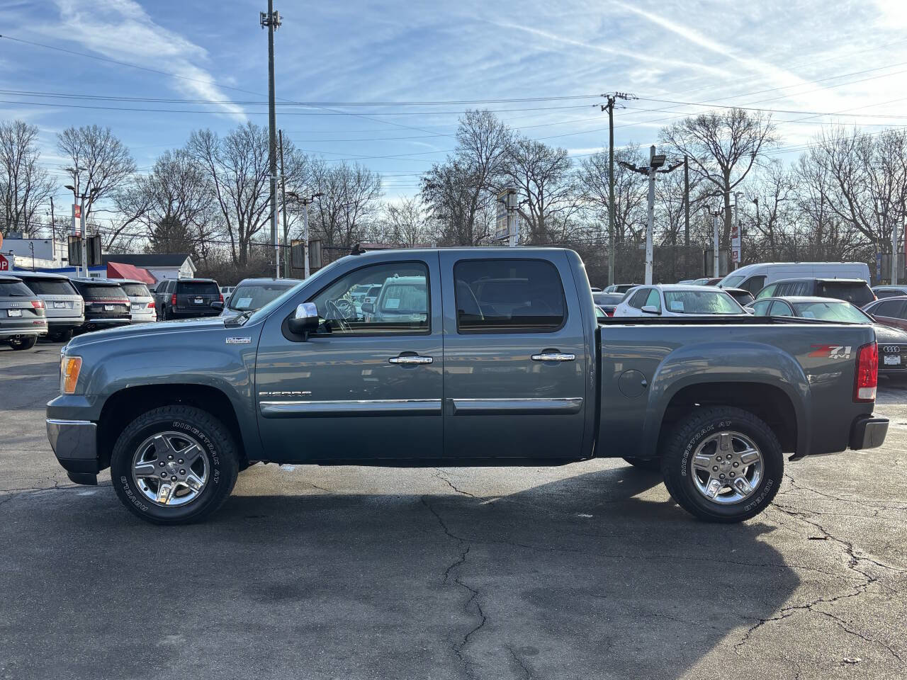Used 2010 GMC Sierra 1500 SLE image 5