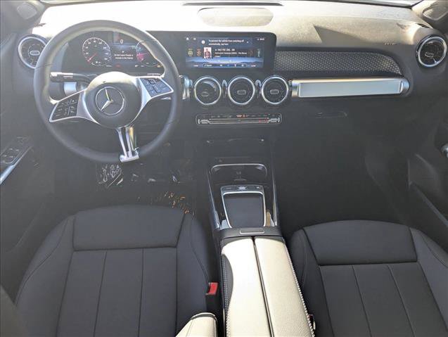 New 2026 Mercedes-Benz GLB 250 image 13