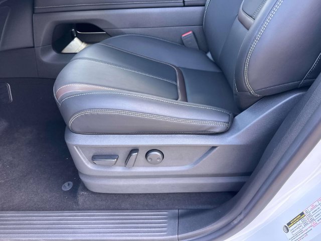 New 2026 Nissan Armada SL RWD image 18