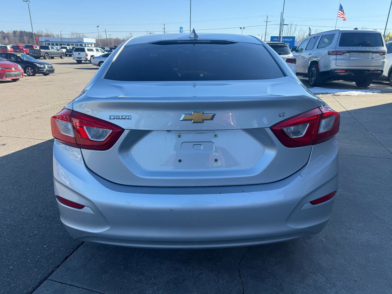 Used 2017 Chevrolet Cruze LT w/ LT Convenience Package image 6