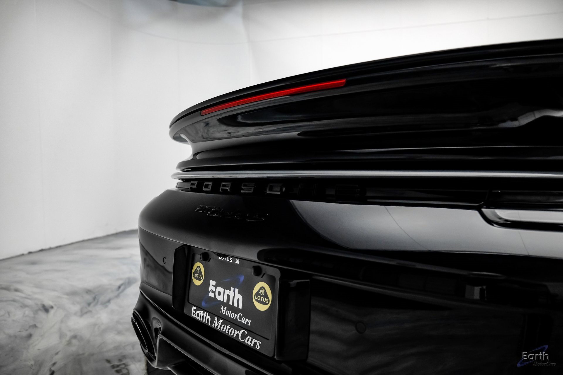 Used 2022 Porsche 911 Turbo S image 38