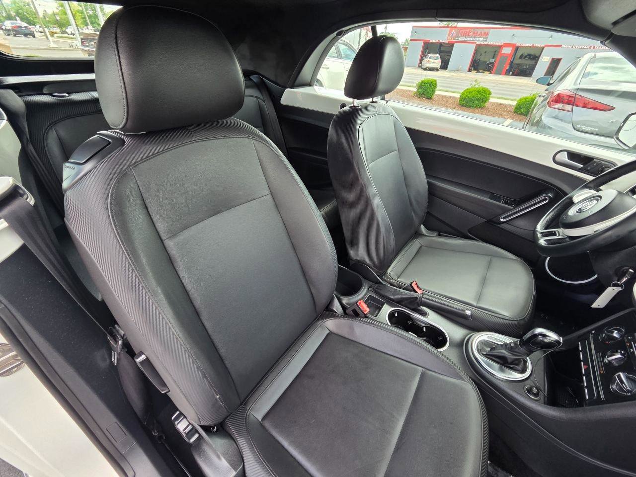 Used 2013 Volkswagen Beetle 2.5 FWD image 20
