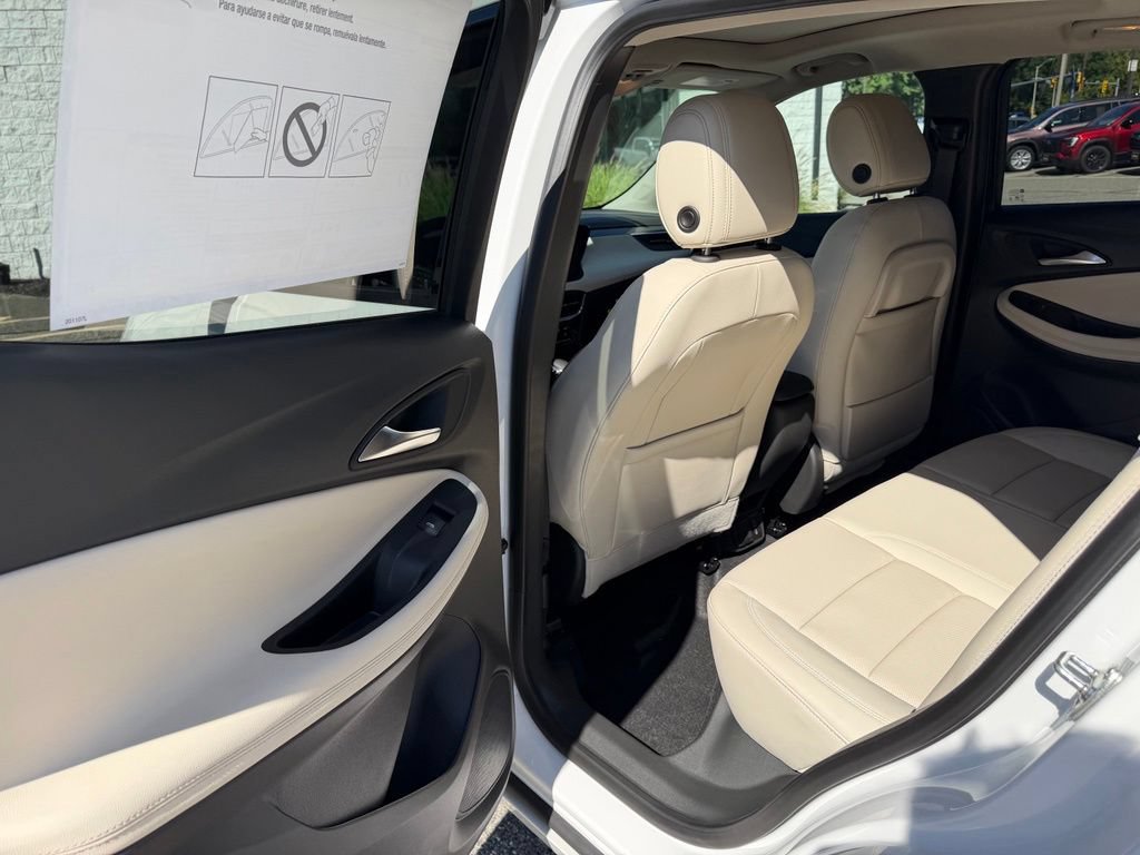 New 2026 Buick Encore GX Avenir w/ Avenir Technology Package AWD/4WD image 13